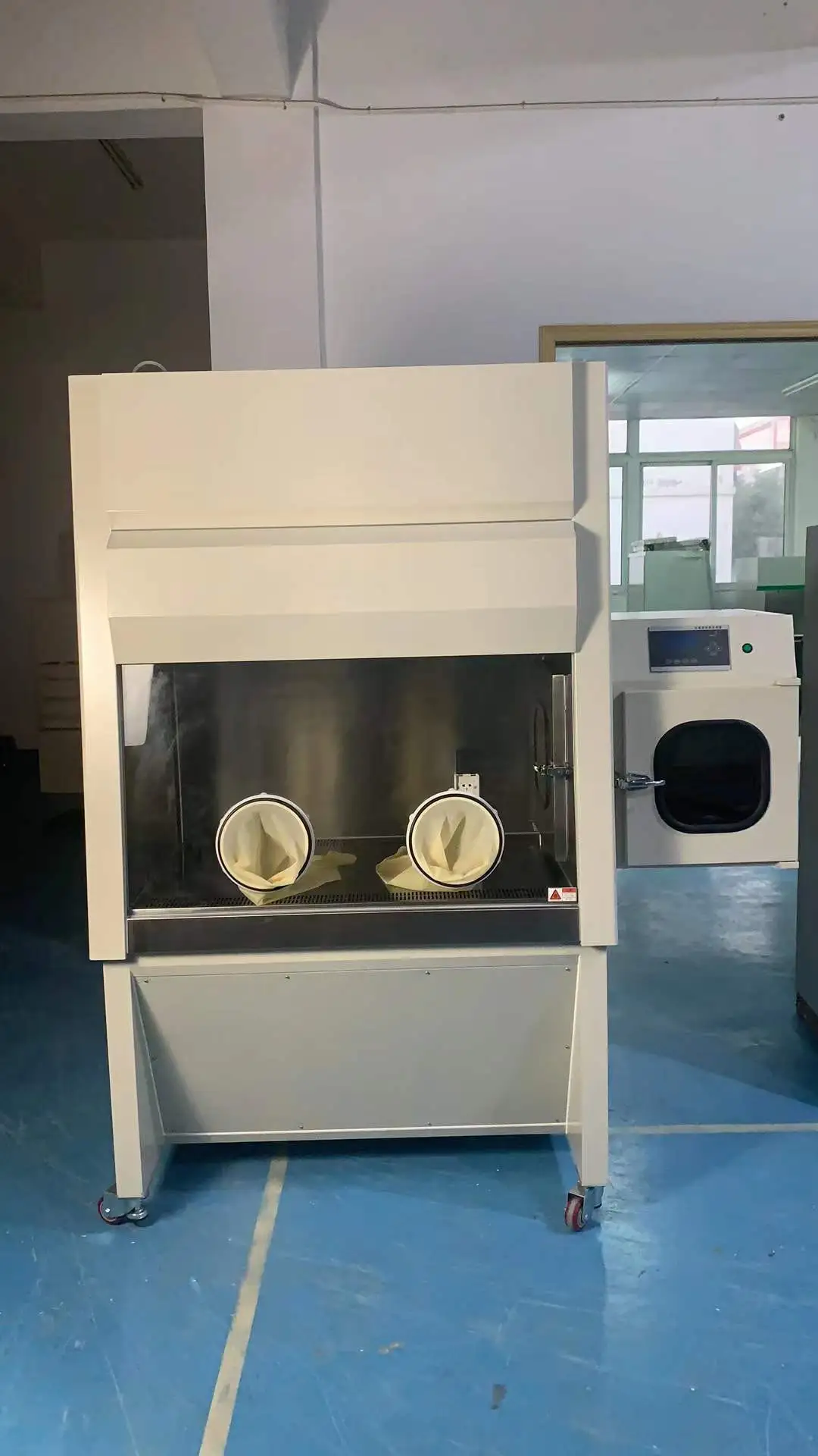 Class III Biological Safety Cabinet price Class III Biological Safety Cabinet price