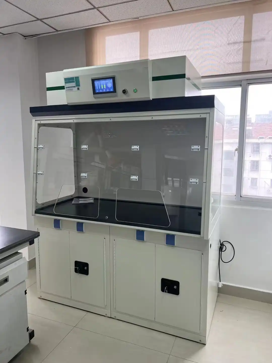 hemco ductless fume hood