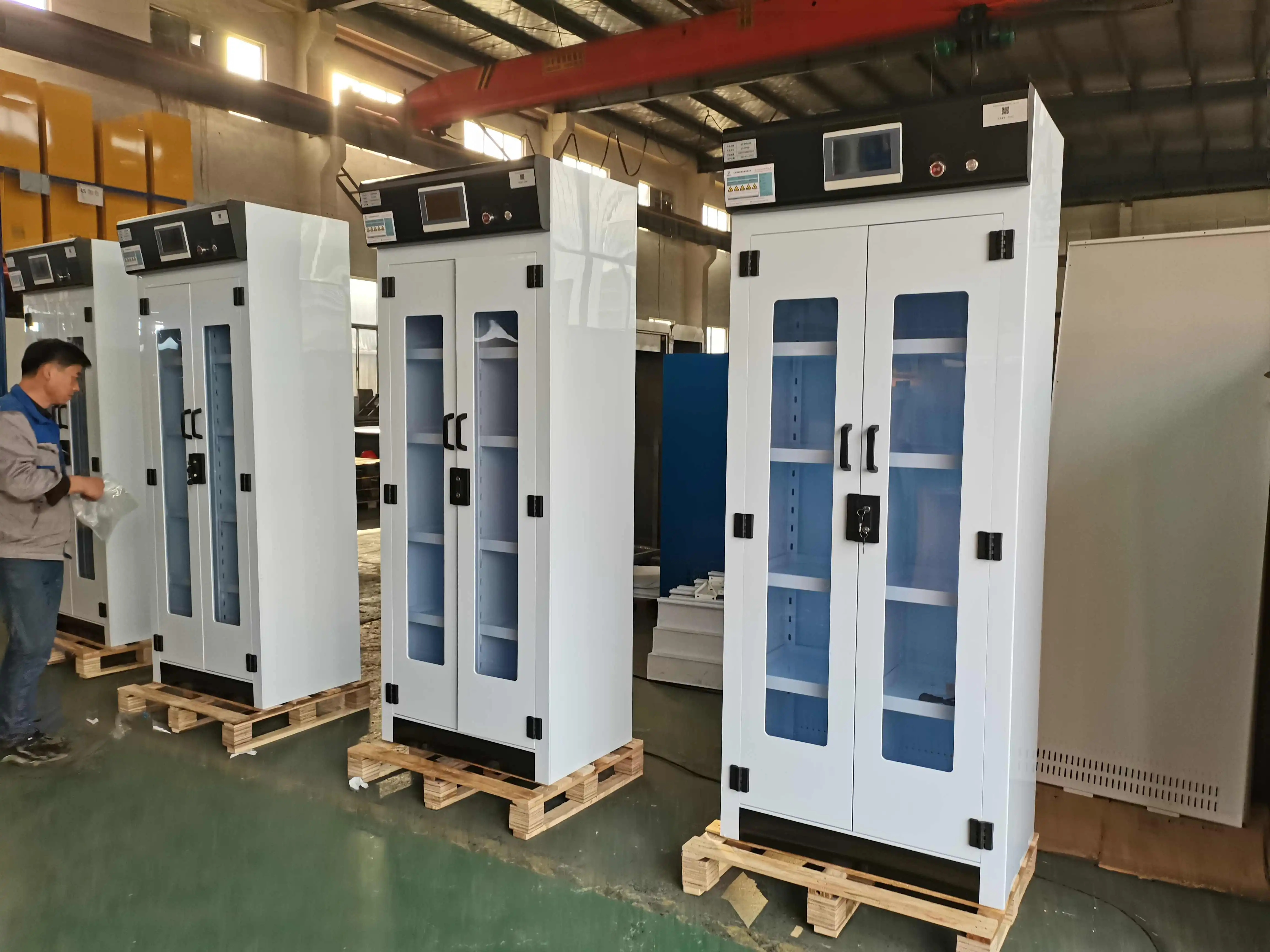 Acids Storage Filtered Storage Cabinet